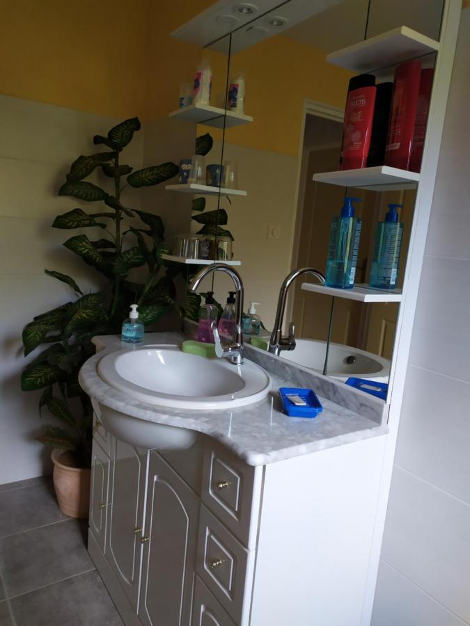 Appartamento Les Bruyeres Chaptelat Esterno foto